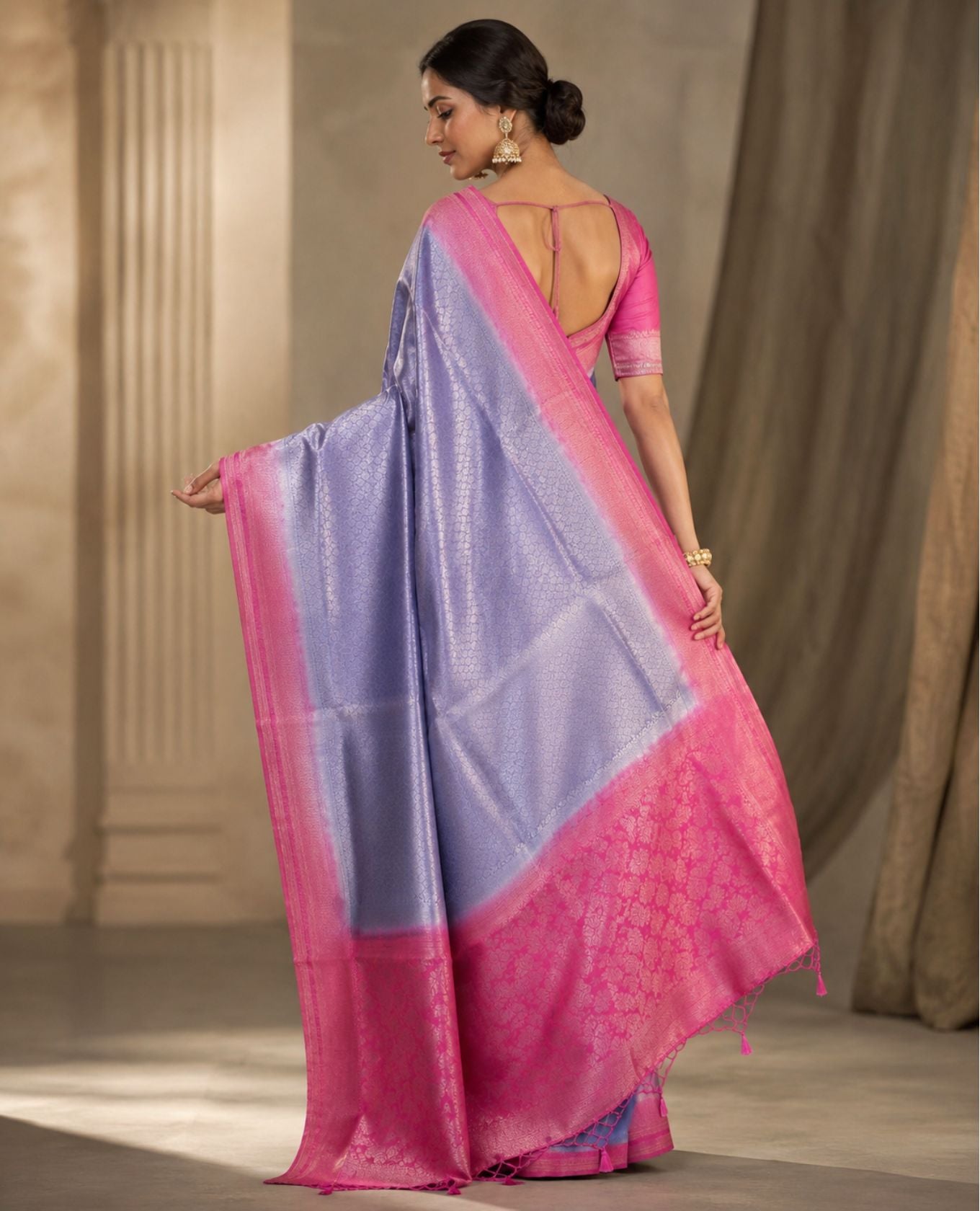 Elegant Lavender & Pink Woven Saree with Intricate Pattern & Rich Border